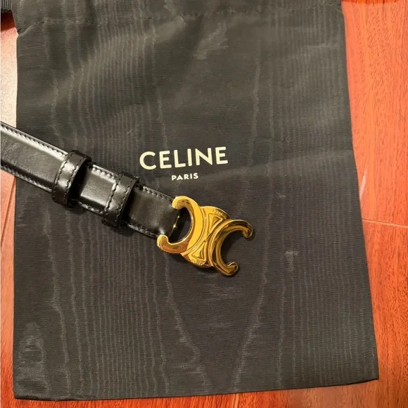 Celine triomphe belt size 70 medium size - Picture 3 of 7